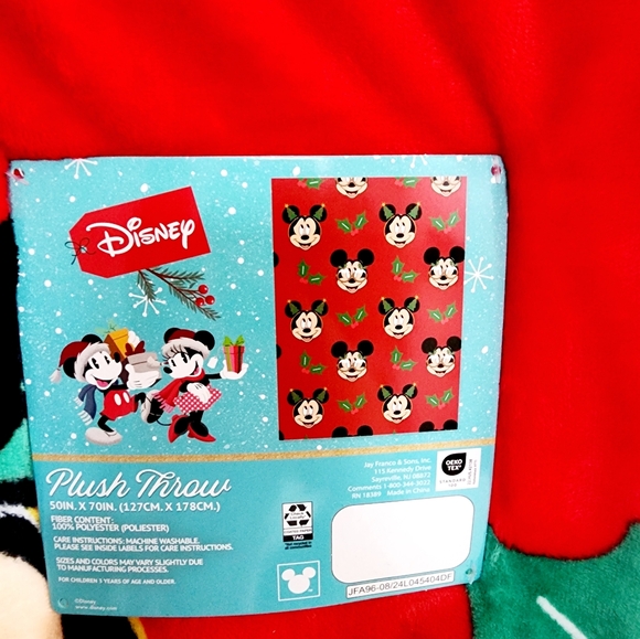 disney mickey Mouse Christmas tree holiday blanket plush throw 50in x70in - Picture 4 of 4